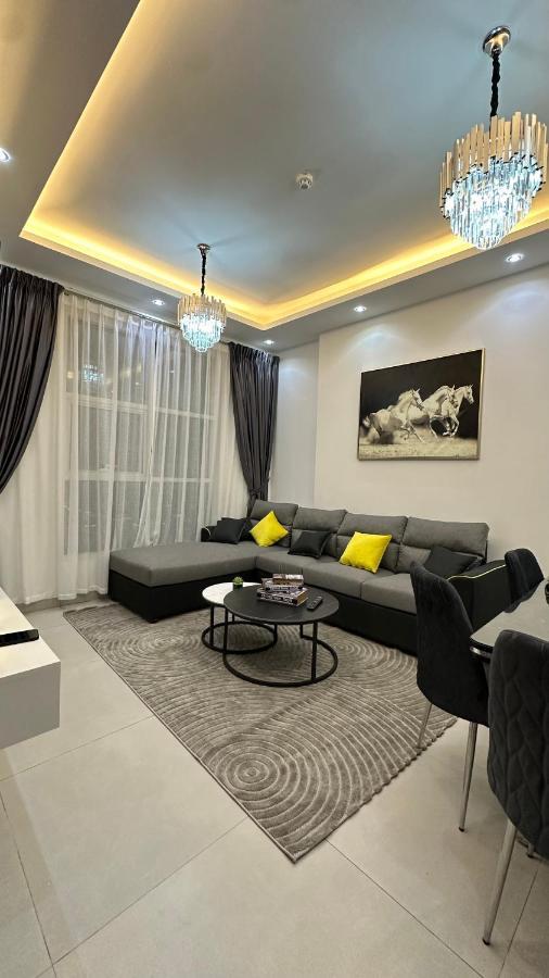 Luxury 2 Bedroom New Brand Apartment