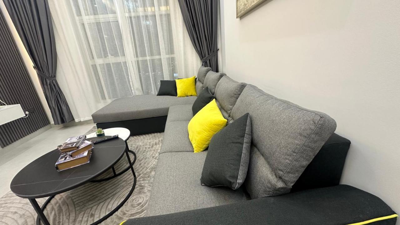 Luxury 2 Bedroom New Brand Apartment *